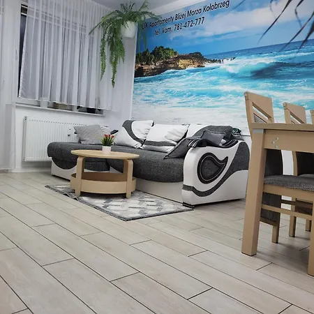 Lux Blizej Morza شقة